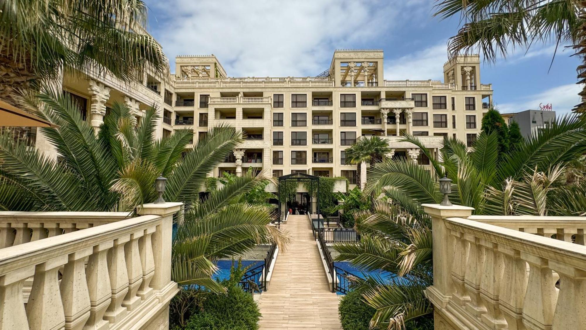 Argisht Partez Hotel All Inclusive And Beach Golden Sands Exterior photo