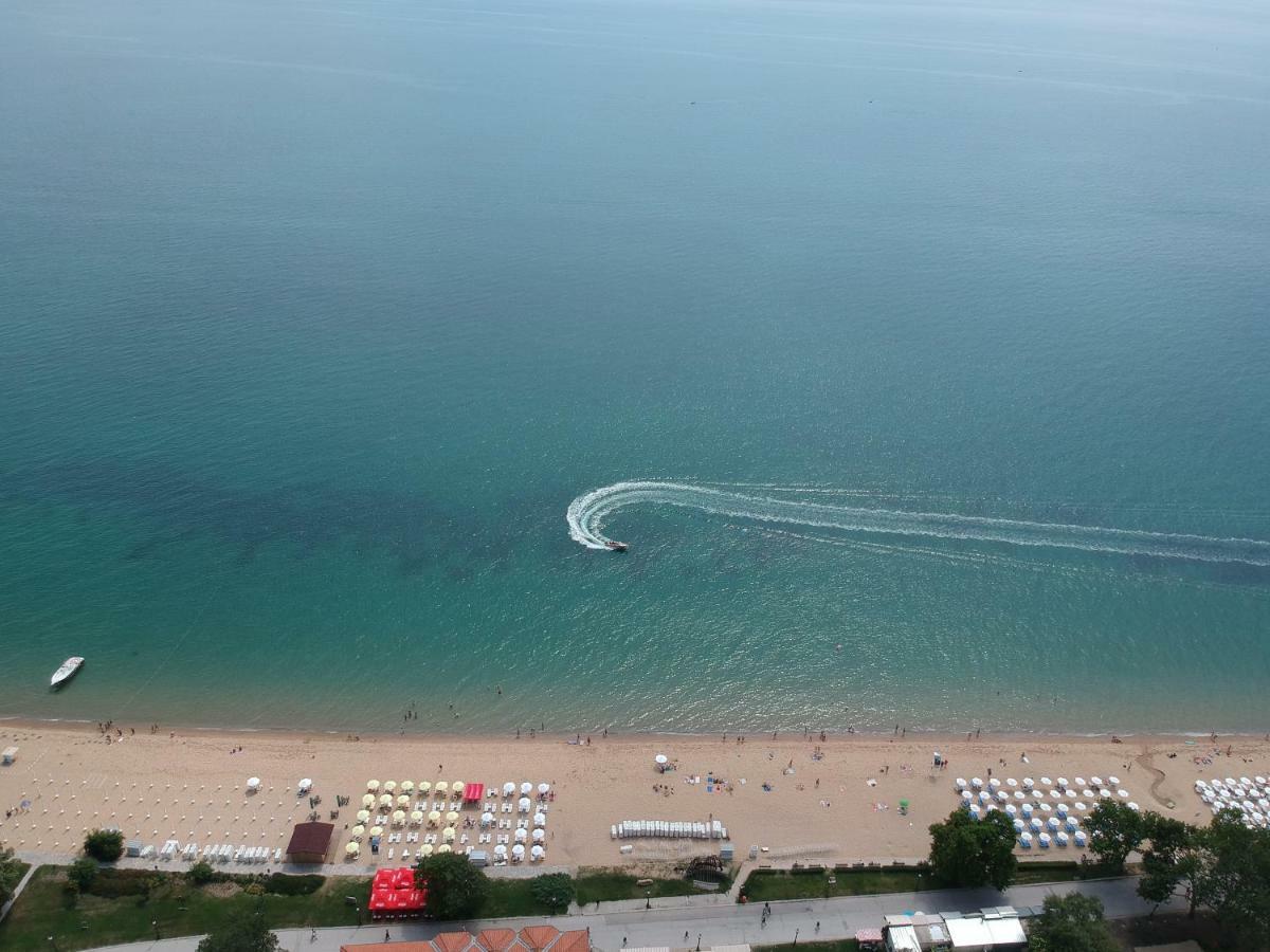 Argisht Partez Hotel All Inclusive And Beach Golden Sands Exterior photo